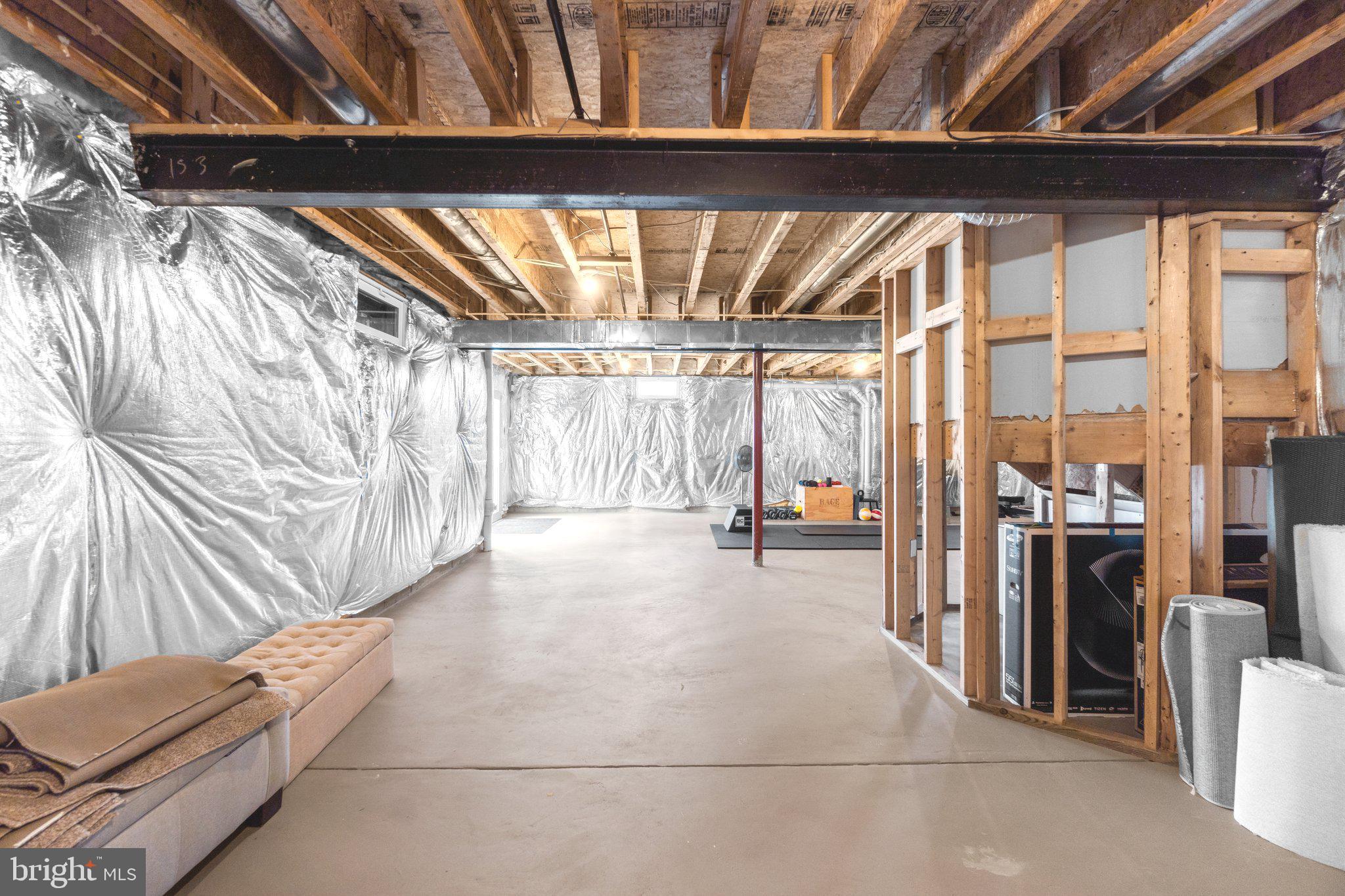 ROYAL OAKS - Residential