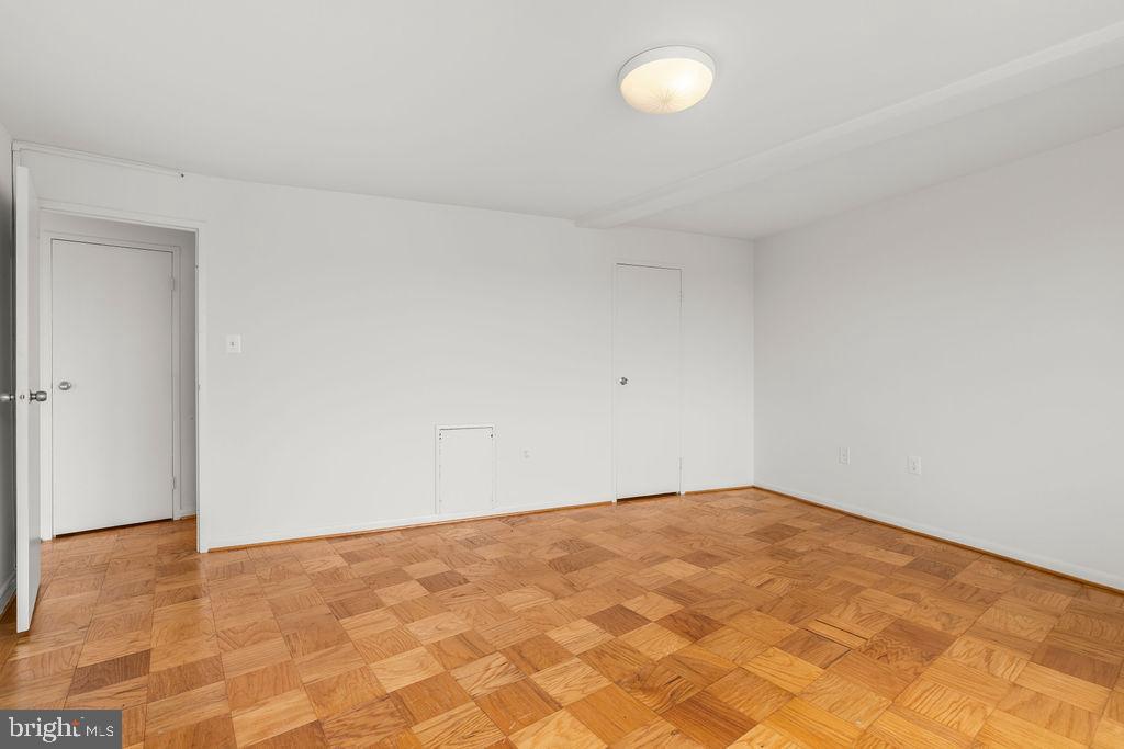 GROSVENOR PARK - Residential