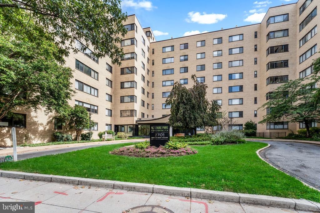 3701 CONNECTICUT AVENUE NW 333