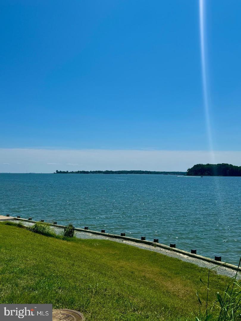 BEECHWOOD HILL - Residential