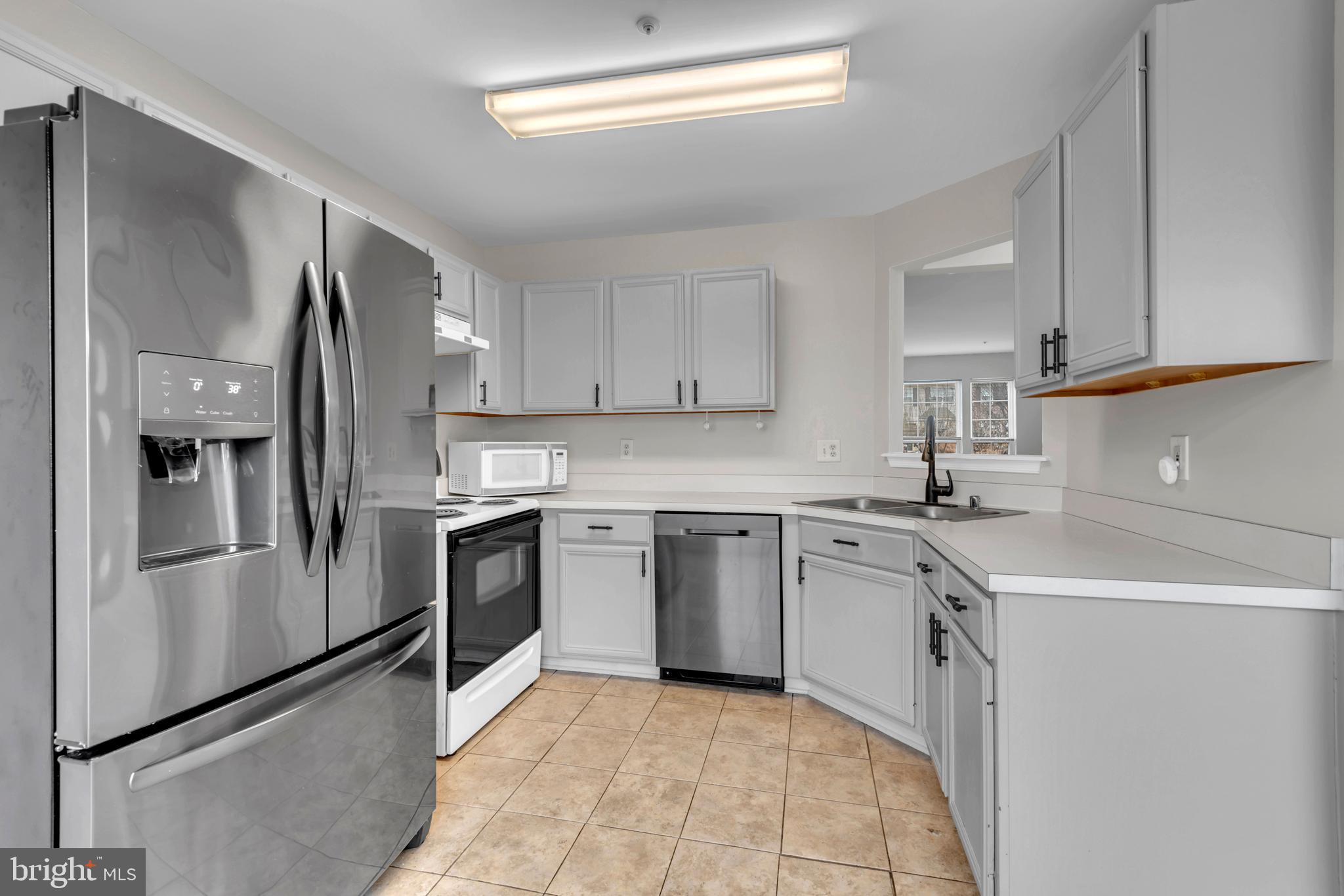 BEECHWOOD HILL - Residential