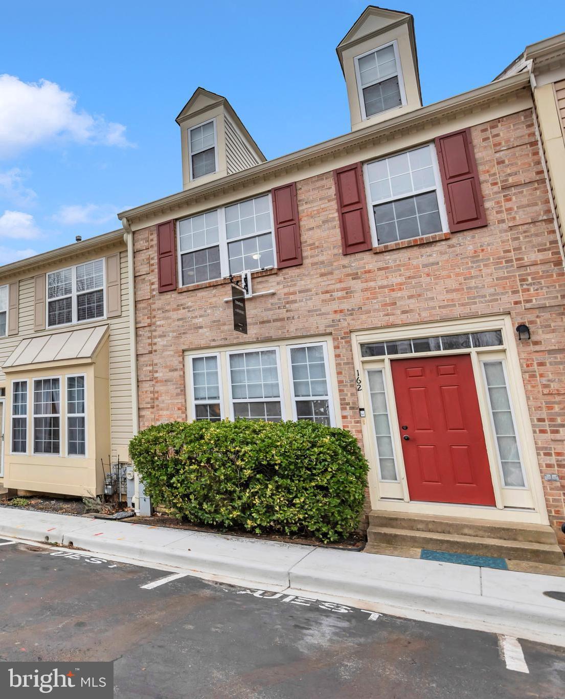 BEECHWOOD HILL - Residential