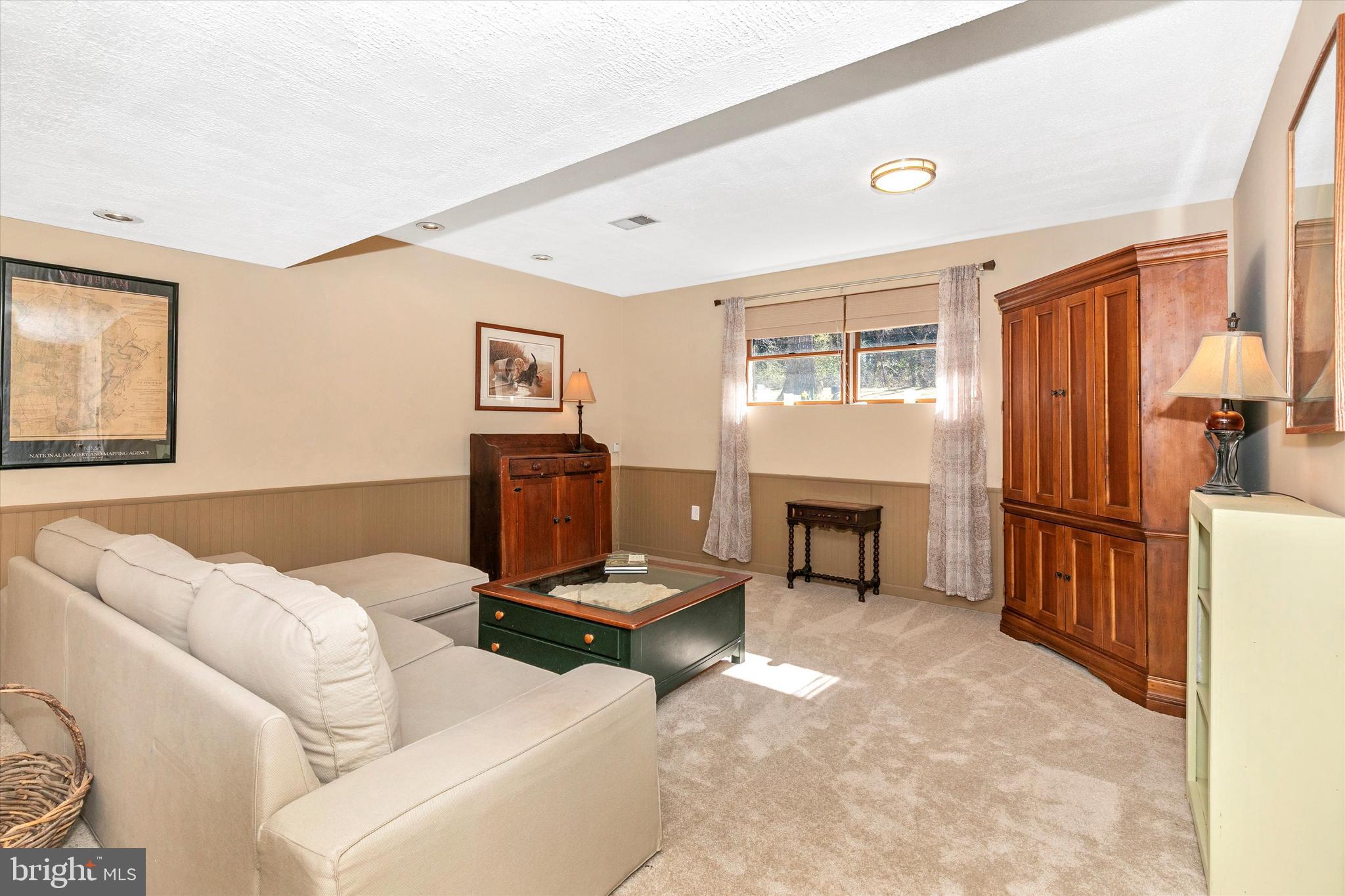 HORSESHOE BEND - Residential