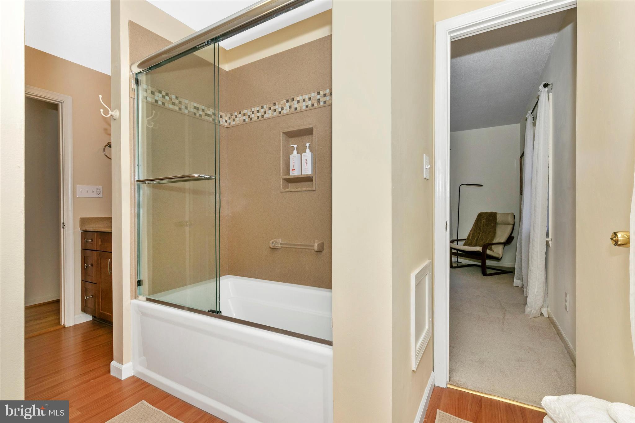 HORSESHOE BEND - Residential