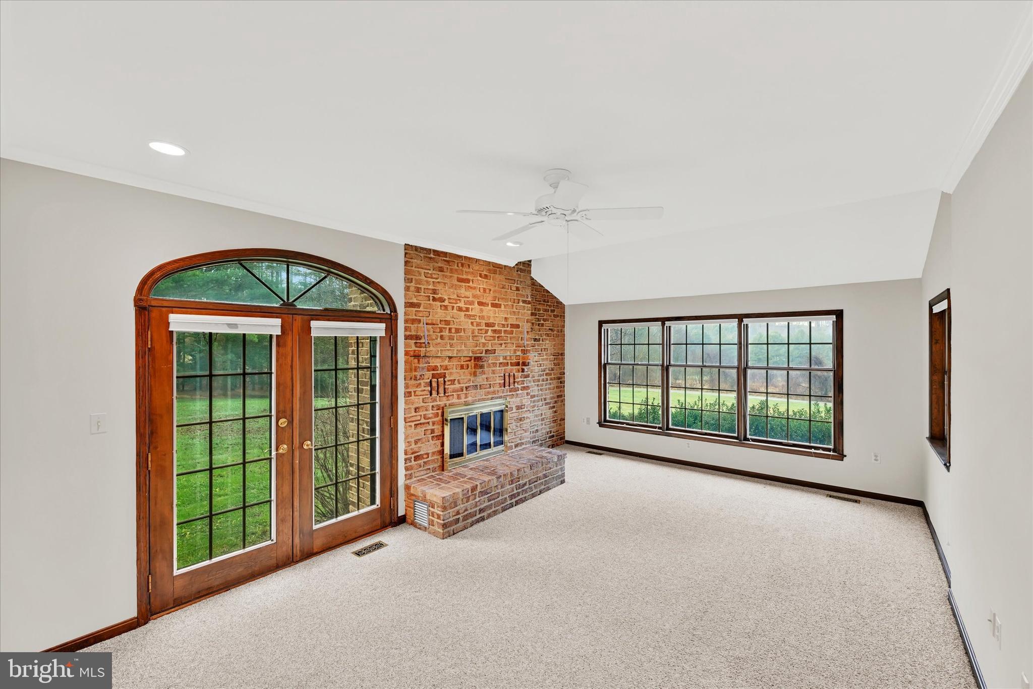 BONAPARTE ESTATES - Residential