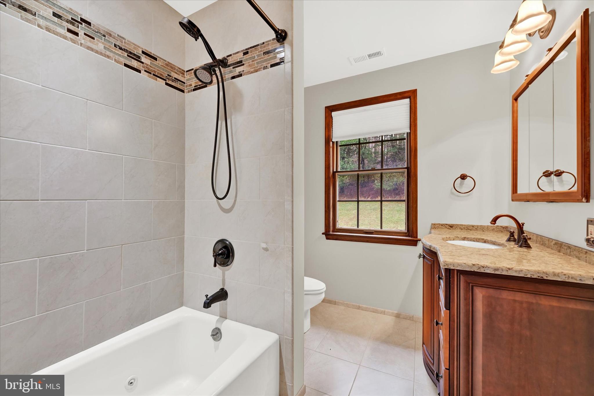 BONAPARTE ESTATES - Residential