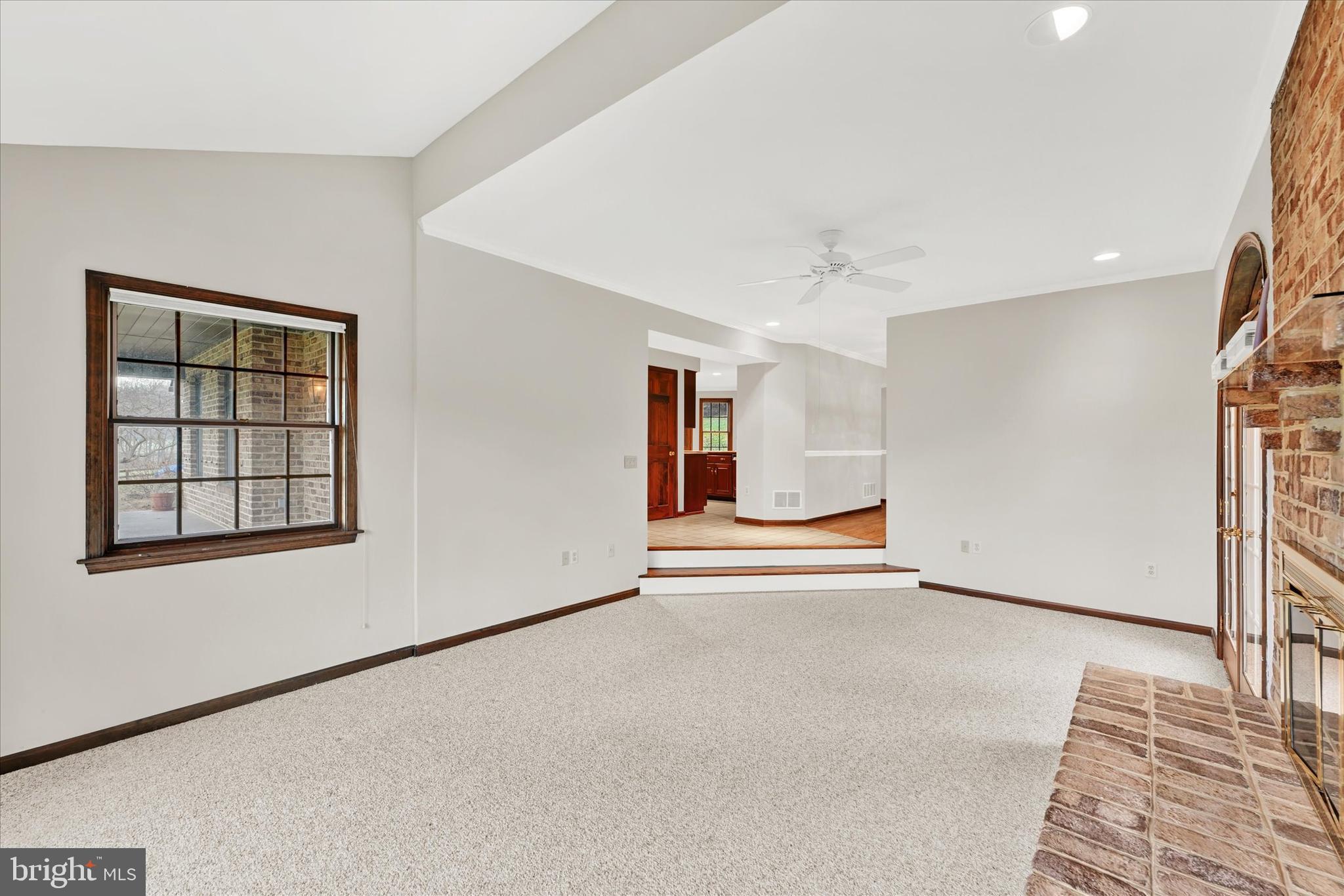 BONAPARTE ESTATES - Residential