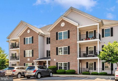 6508 RIDENOUR WAY E 2A SYKESVILLE MD 21784