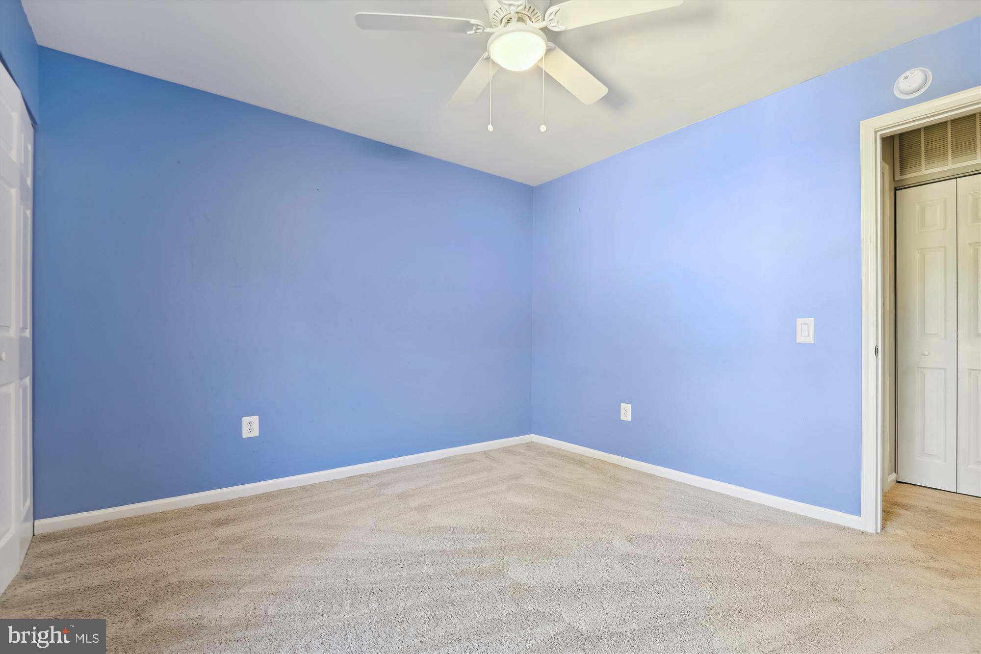 SIERRA VILLAS - Residential