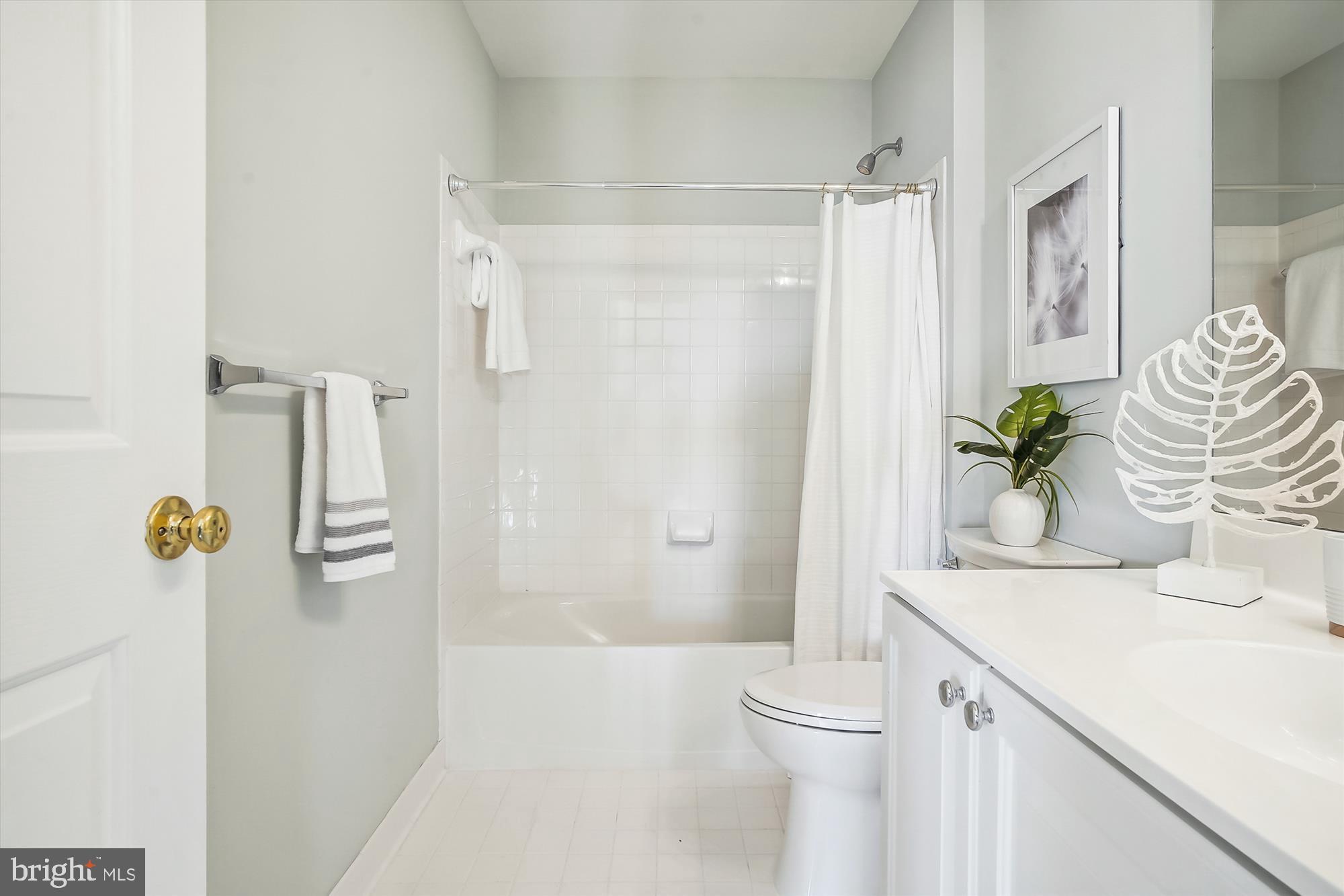 COX CREEK LANDING - Residential