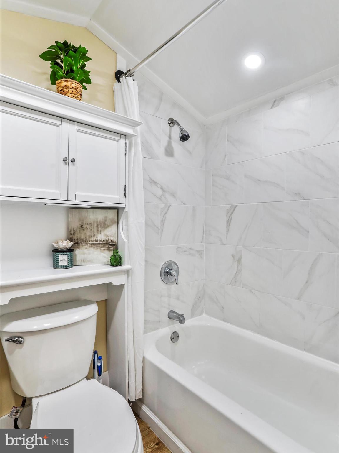 SHANNONDALE - Residential