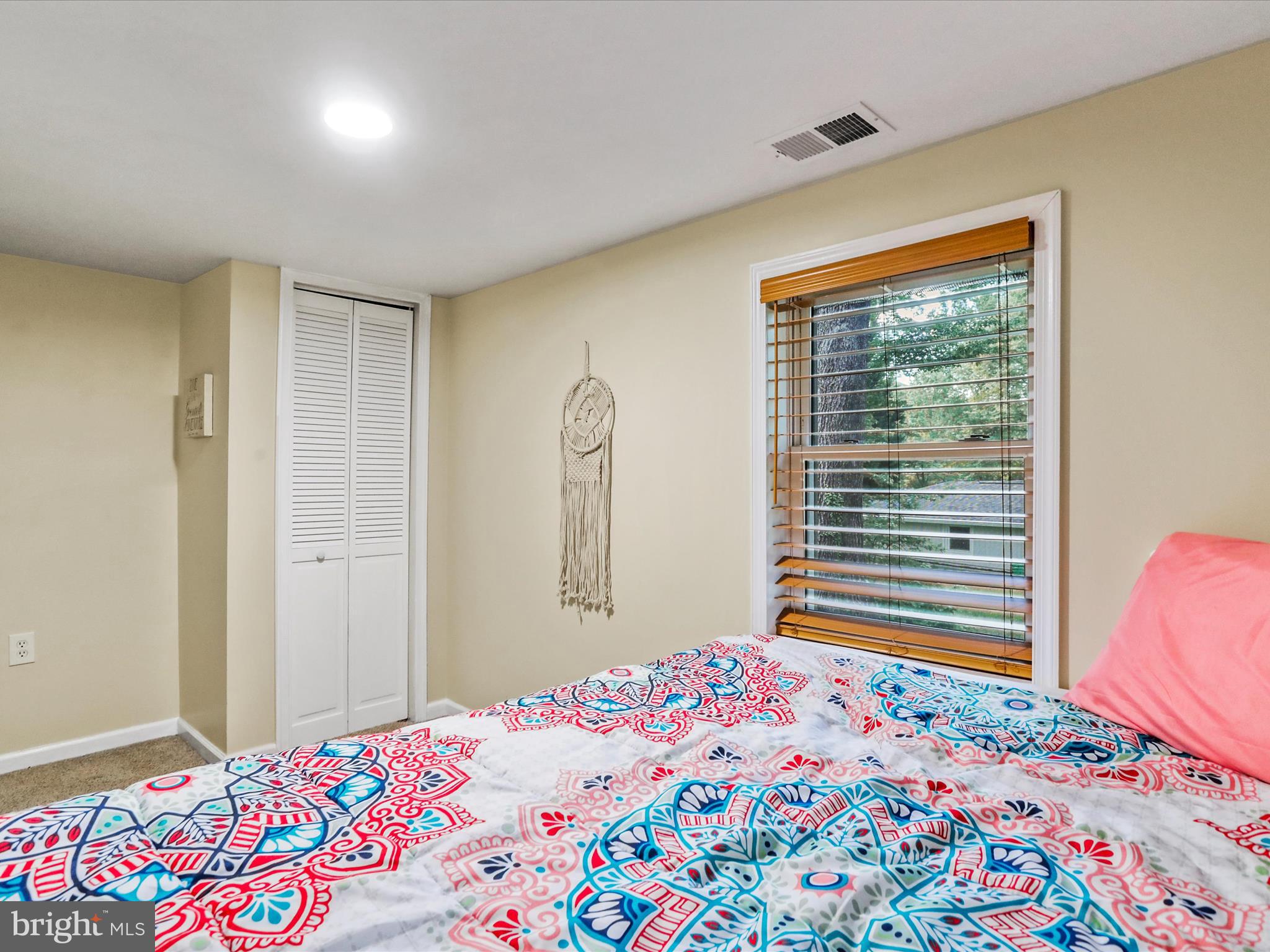 SHANNONDALE - Residential