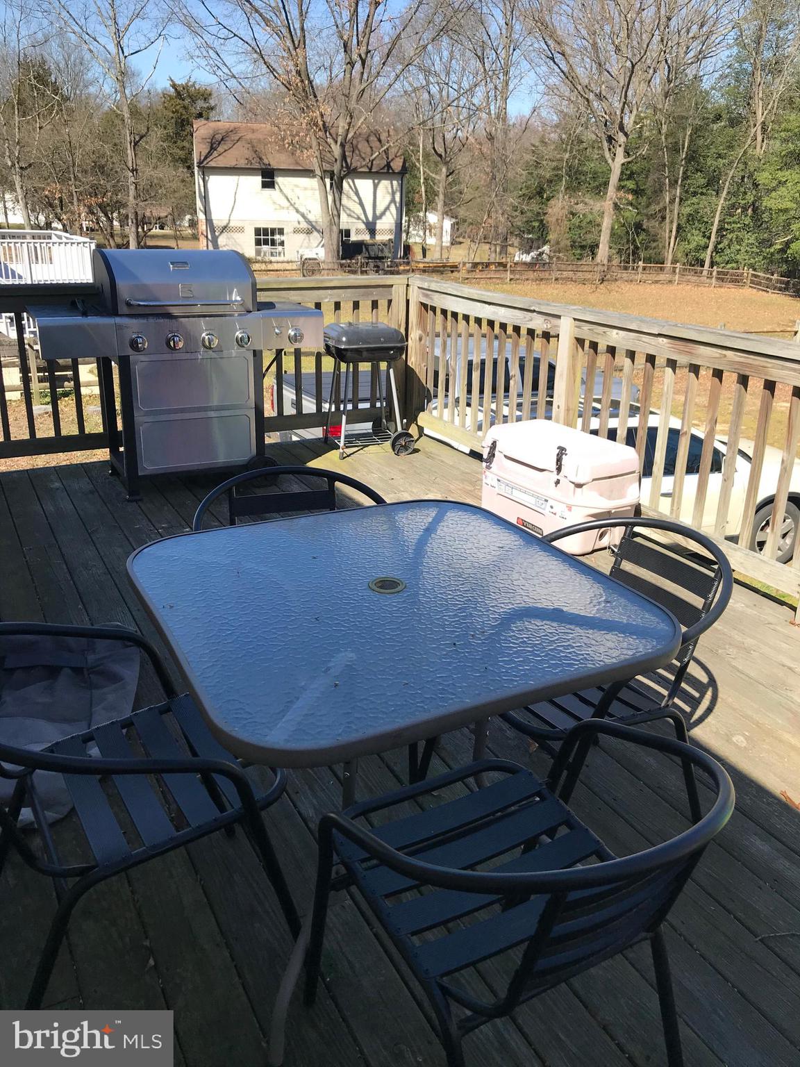 PINE HILL EST SUB - Residential