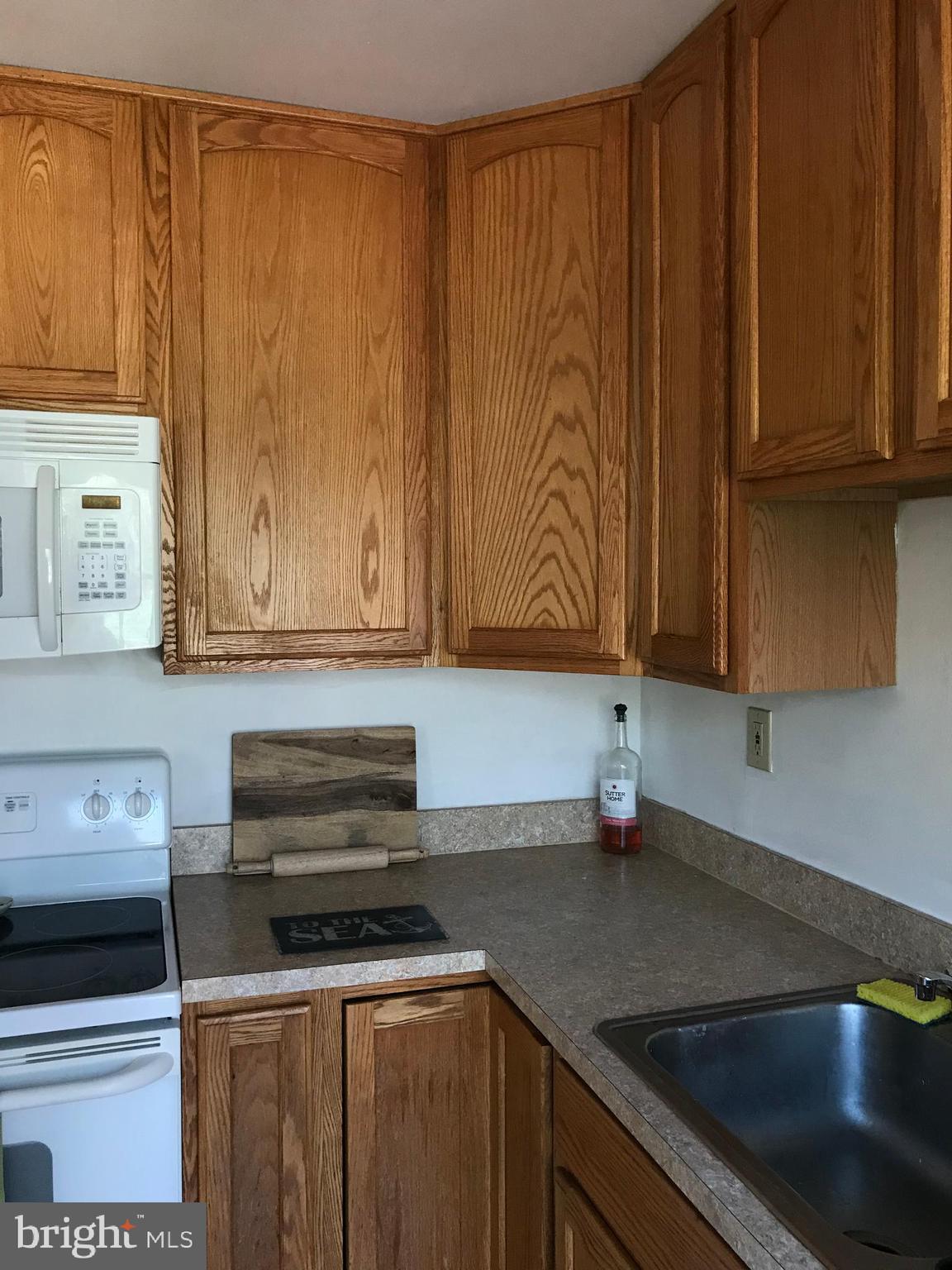 PINE HILL EST SUB - Residential