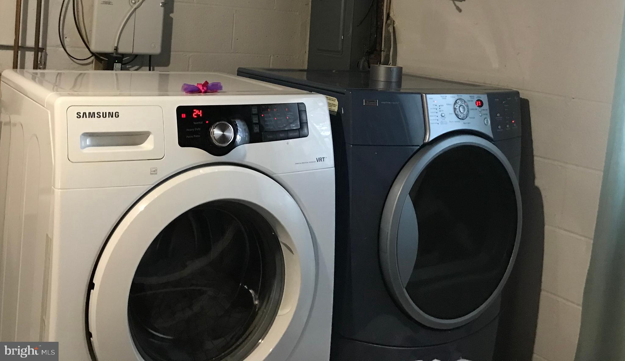 PINE HILL EST SUB - Residential