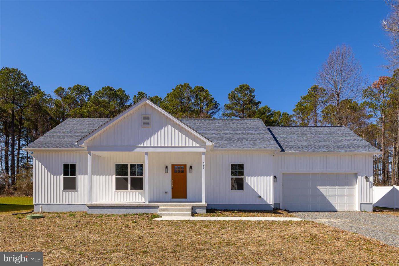 CABIN POINT / GLEBE HARBOR - Residential