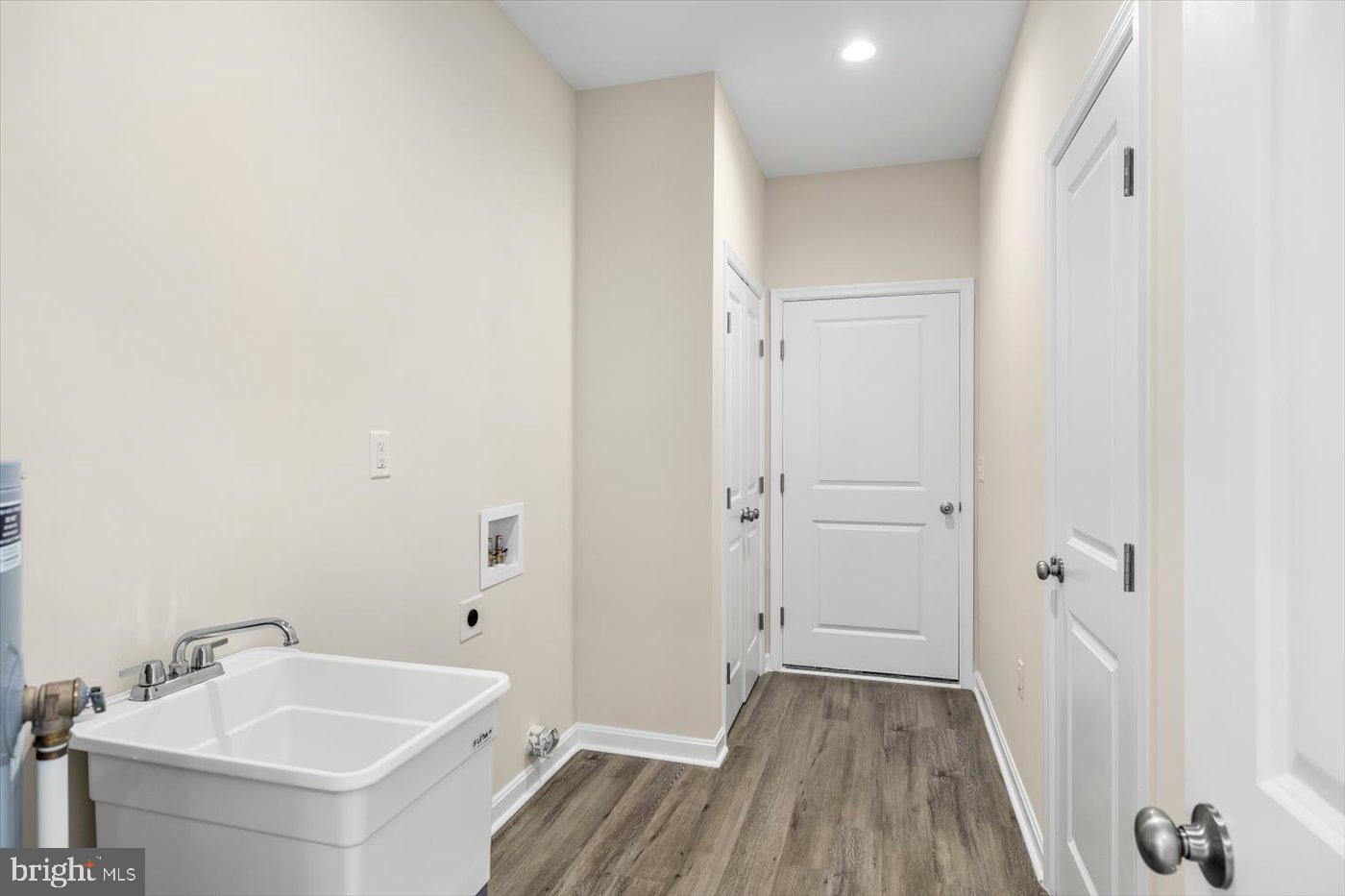 CABIN POINT / GLEBE HARBOR - Residential