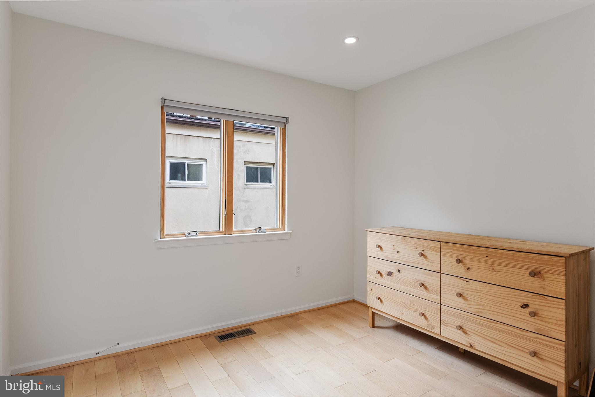 BELLA VISTA - Residential Lease