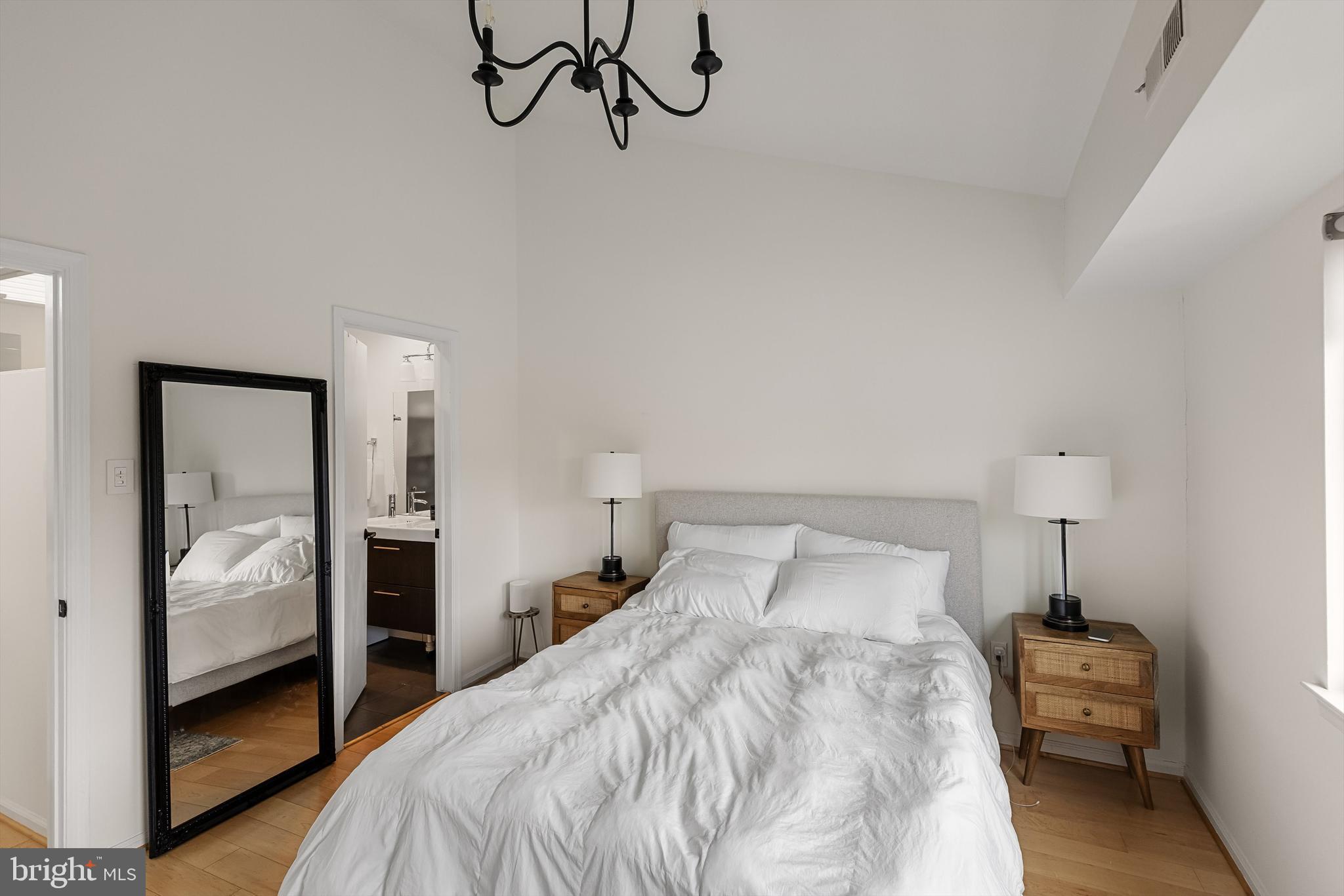 BELLA VISTA - Residential Lease