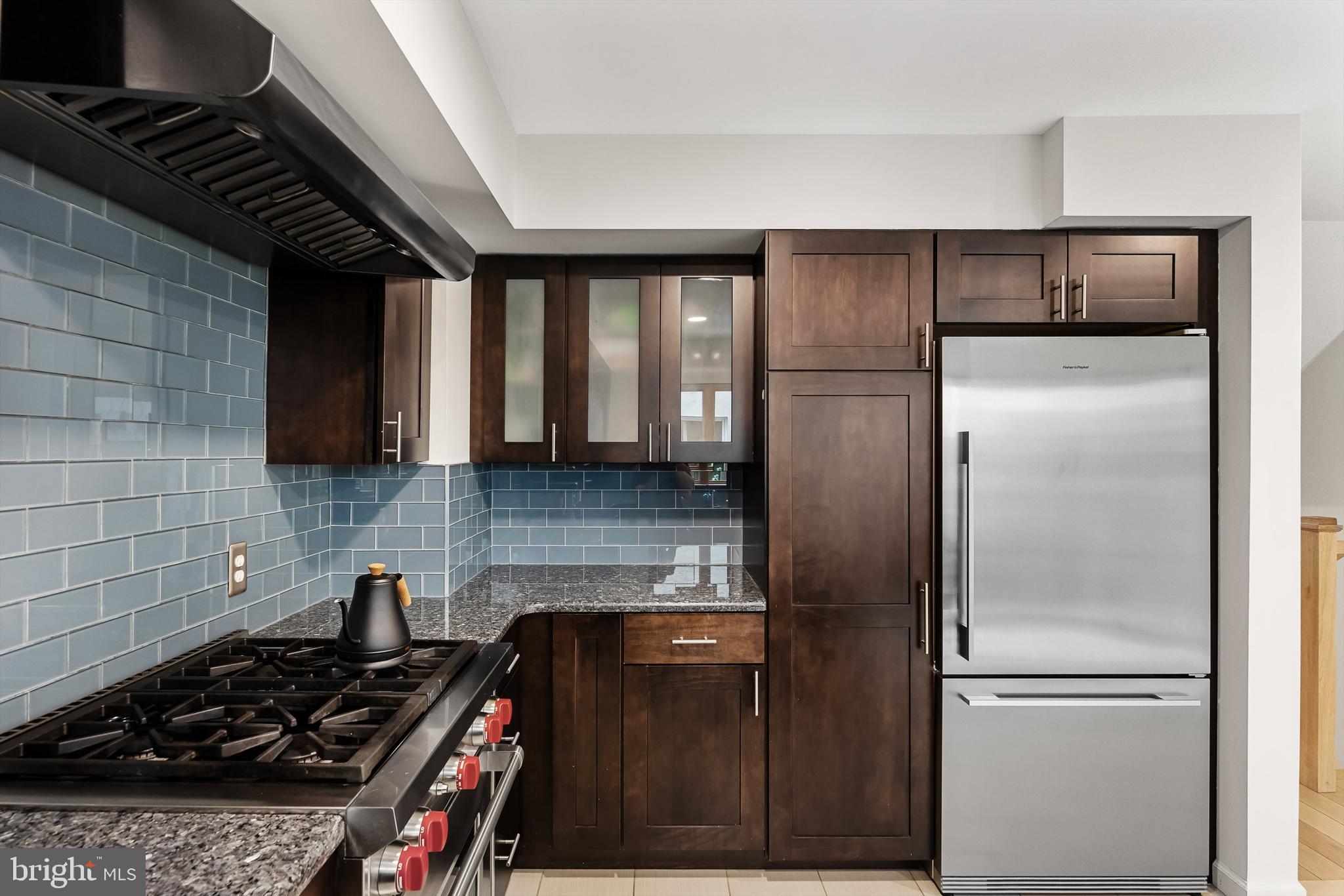 BELLA VISTA - Residential Lease