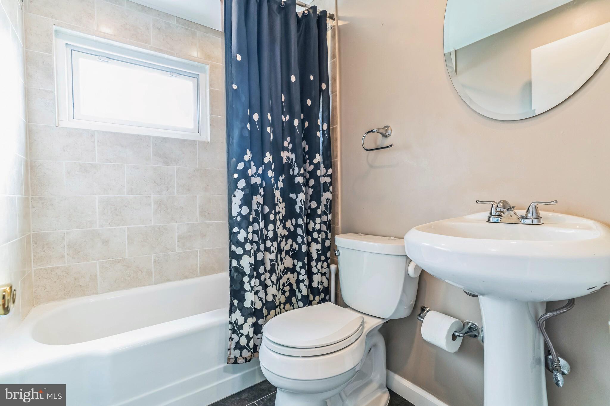 BRIDGEWATER FARMS - Residential