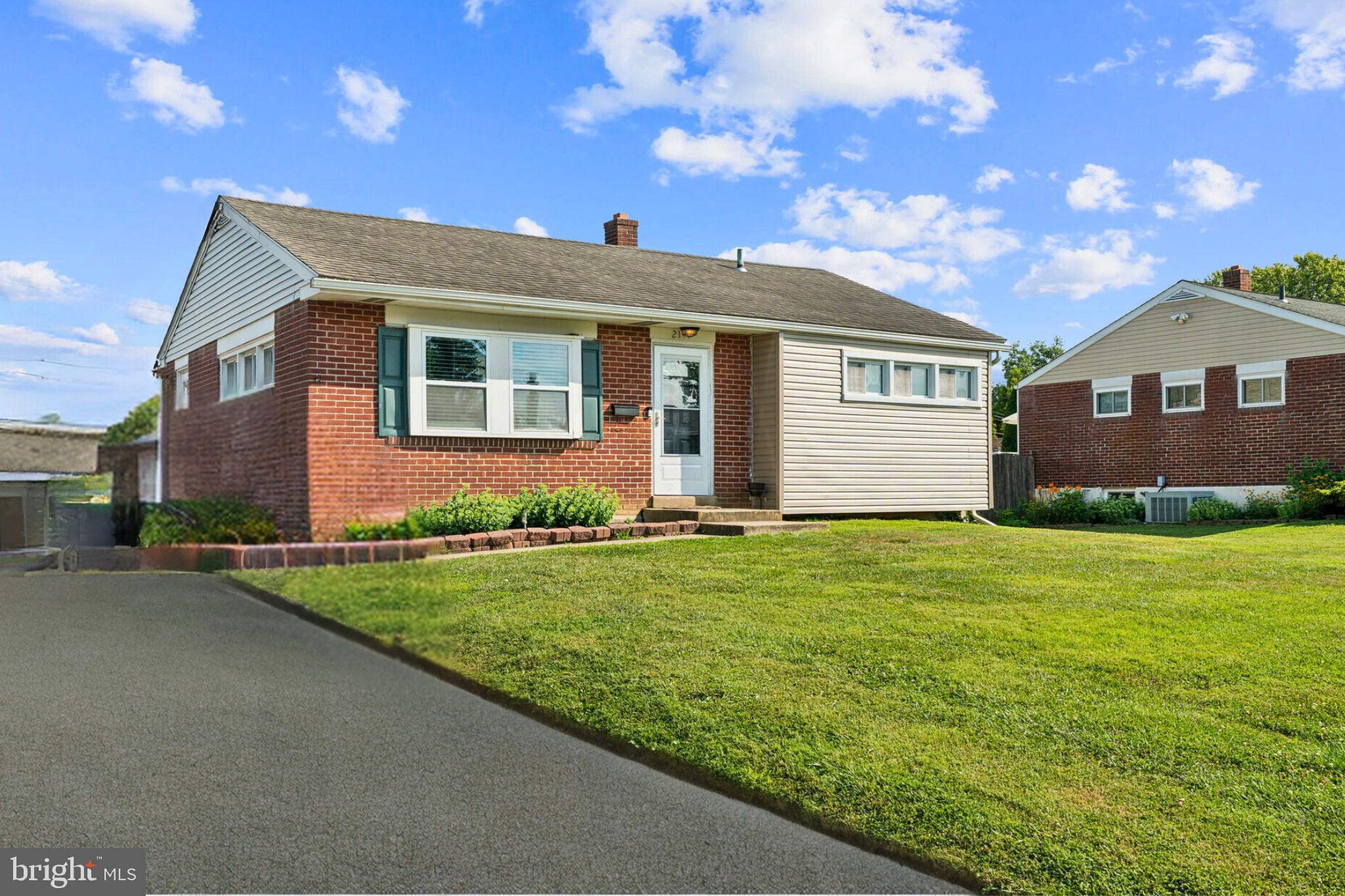 BRIDGEWATER FARMS - Residential