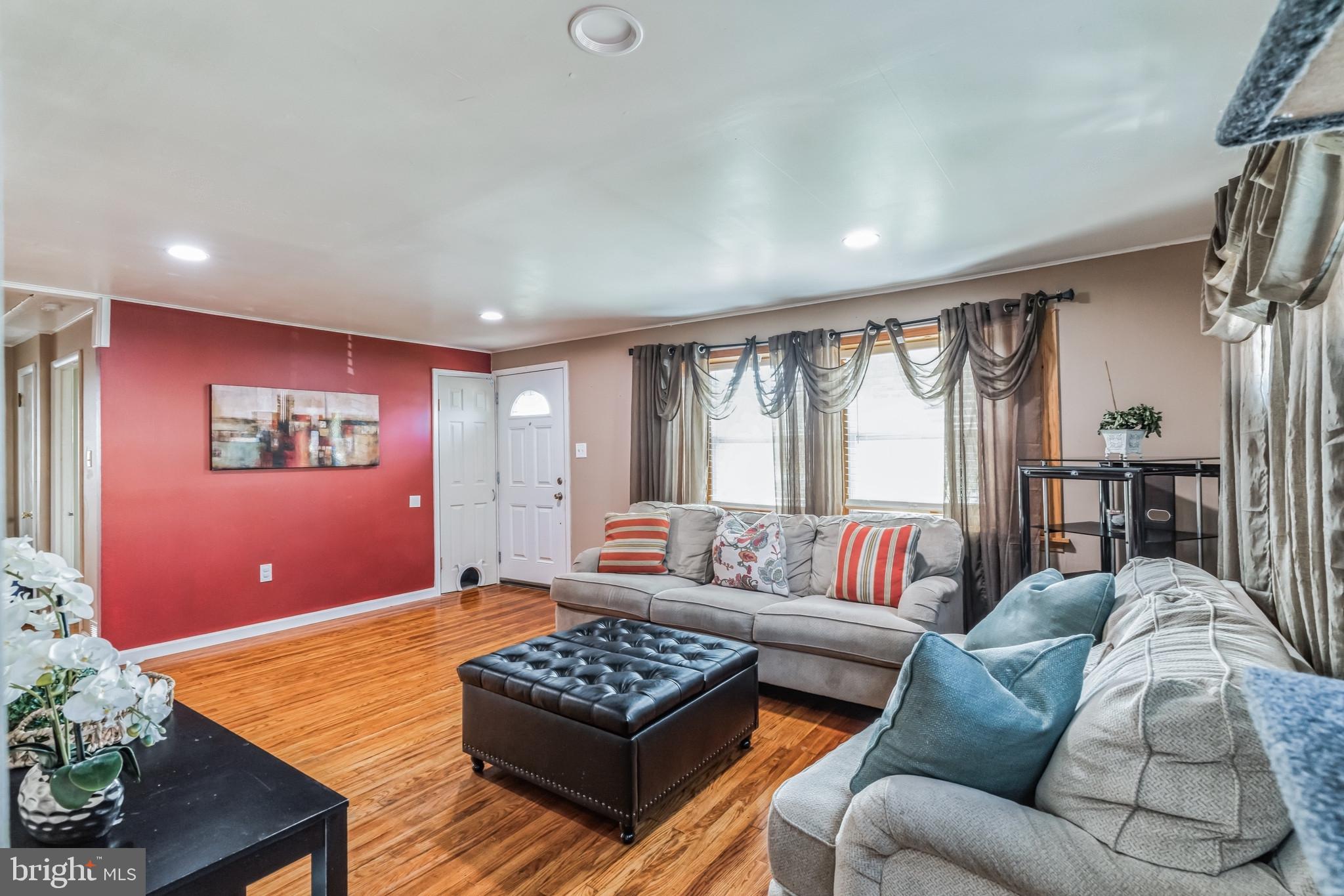 BRIDGEWATER FARMS - Residential