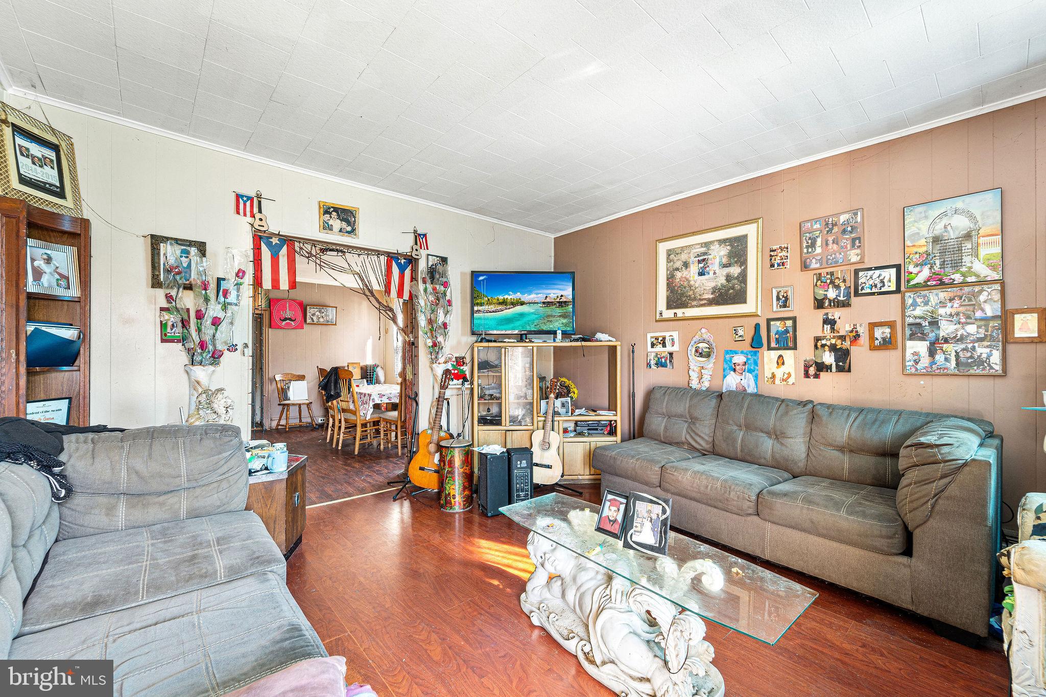 2817 WESTFIELD AVENUE