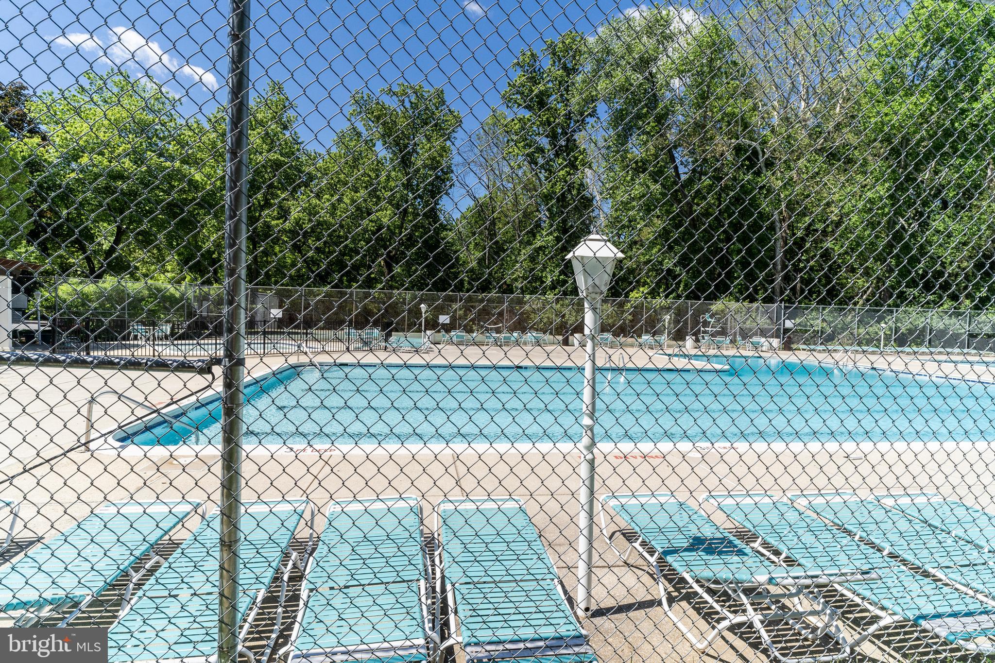 PARKSIDE CONDOMINIUMS - Residential Lease