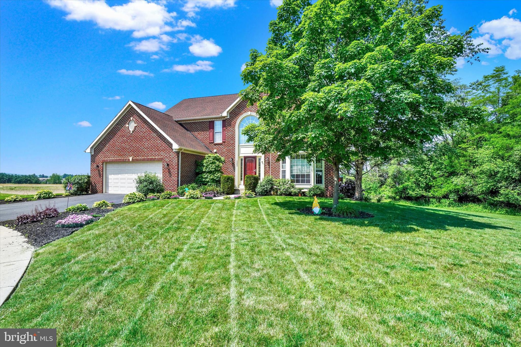 THISTLE DOWNS - Residential