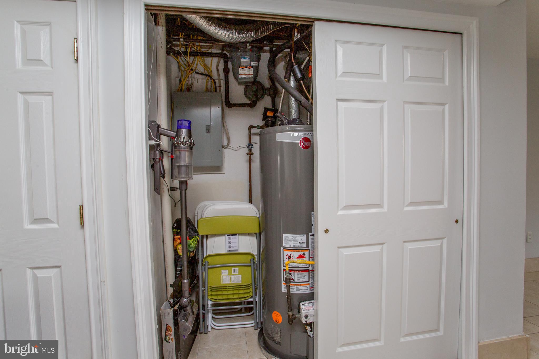 BUSTLETON - Residential