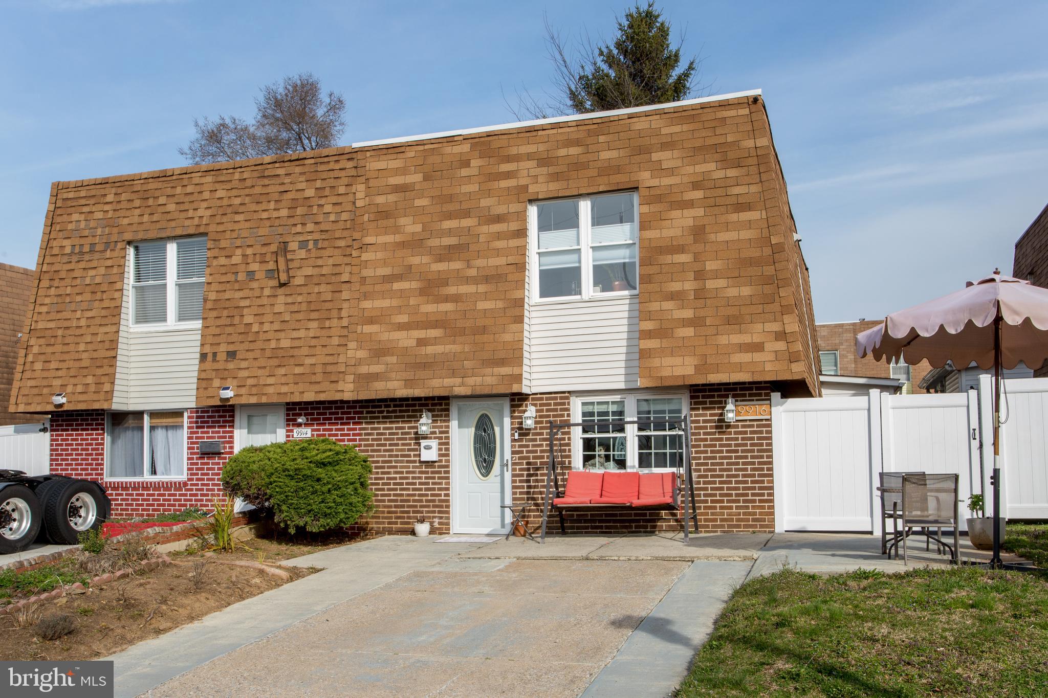 BUSTLETON - Residential
