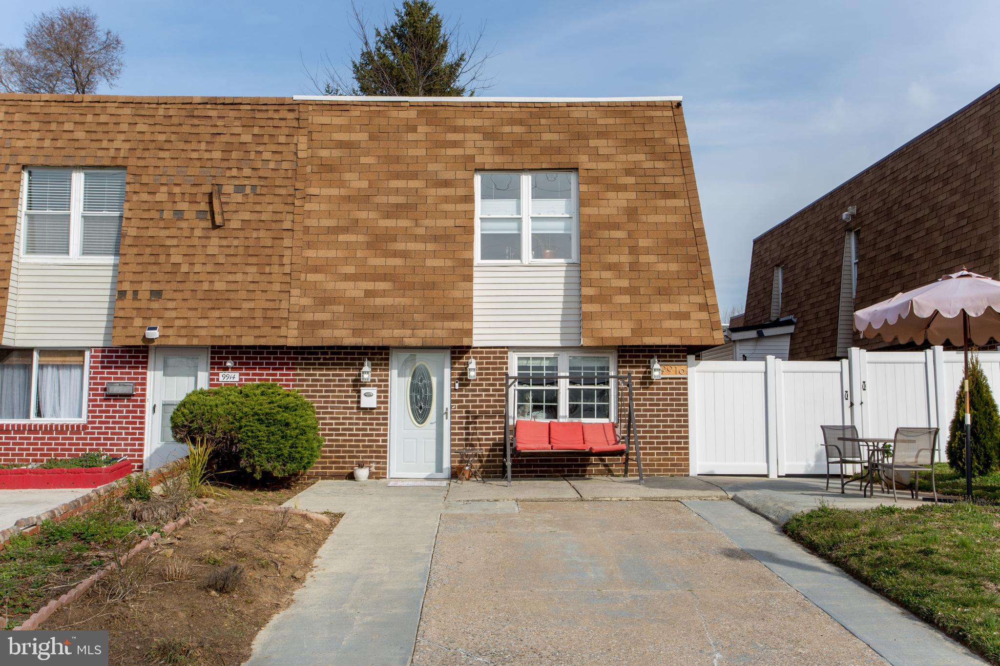 BUSTLETON - Residential