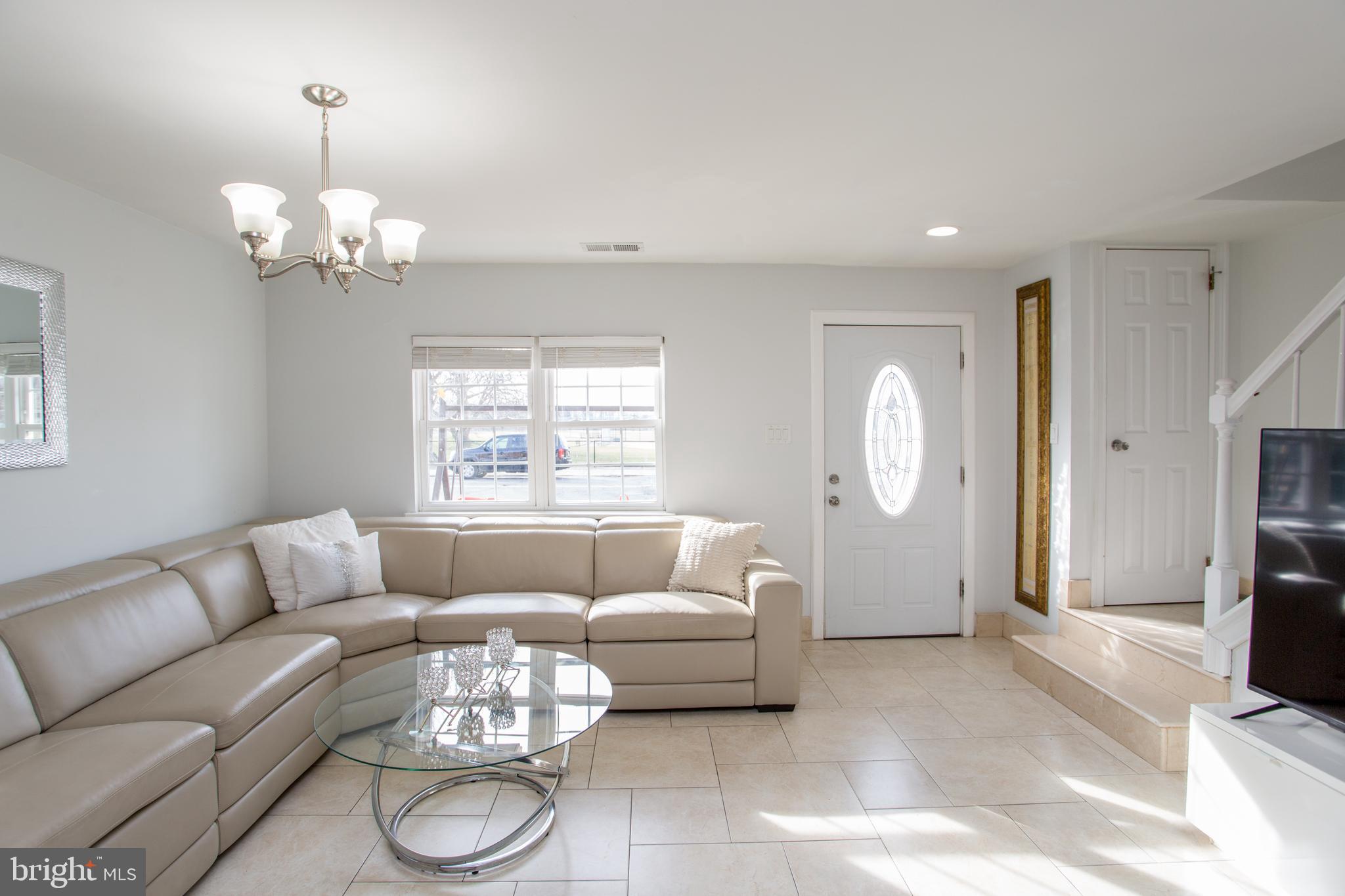 BUSTLETON - Residential