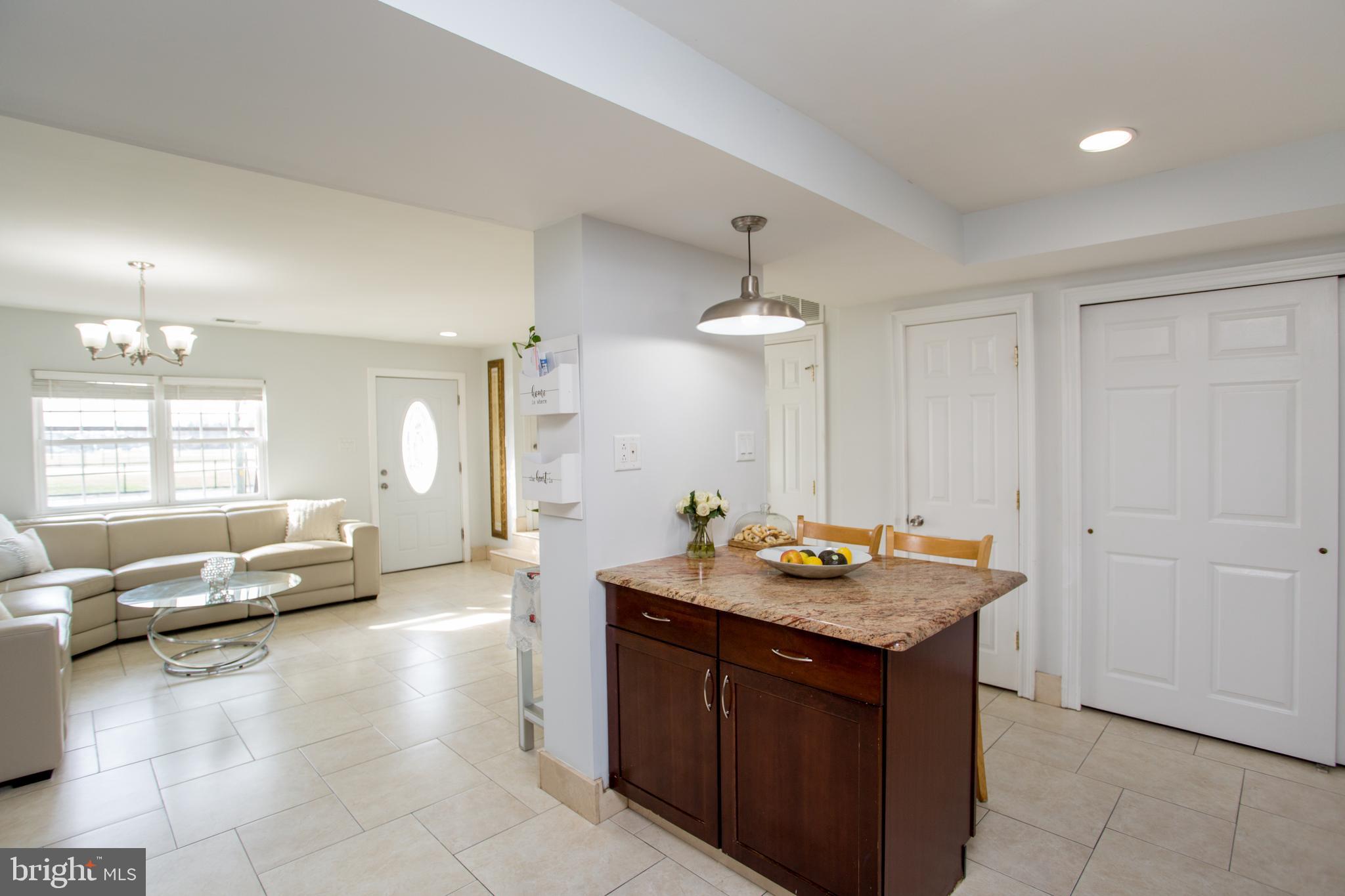 BUSTLETON - Residential