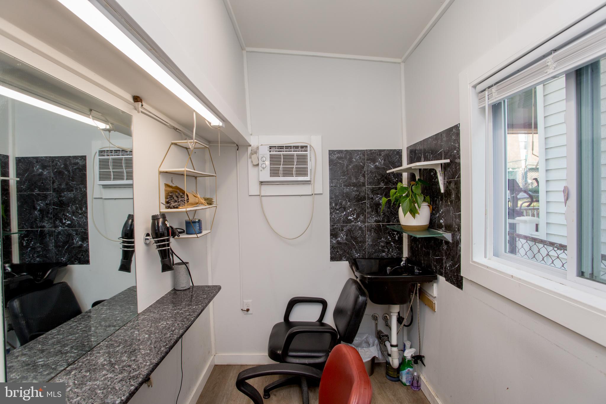 BUSTLETON - Residential