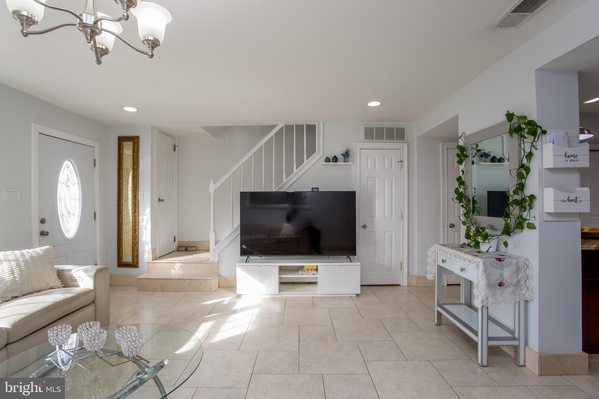 BUSTLETON - Residential