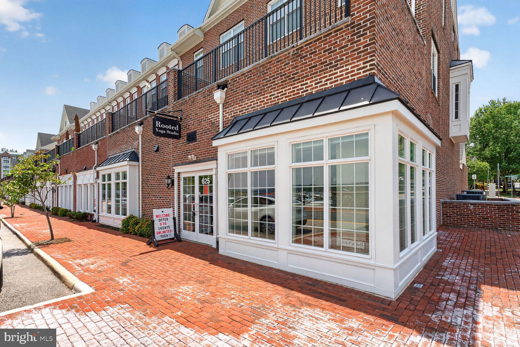 810 BELMONT BAY DRIVE 204