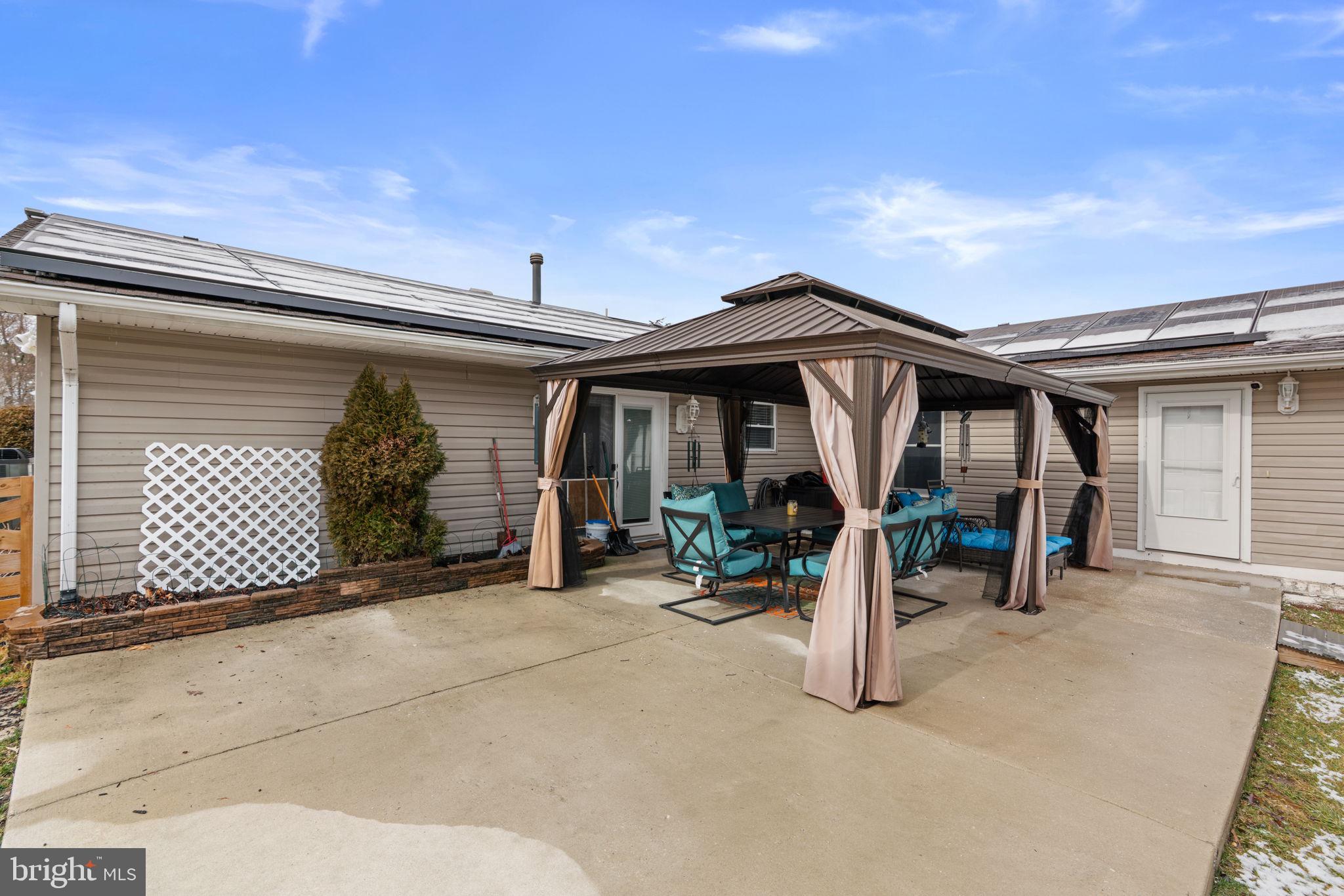 NEW CUT FARMS - Residential