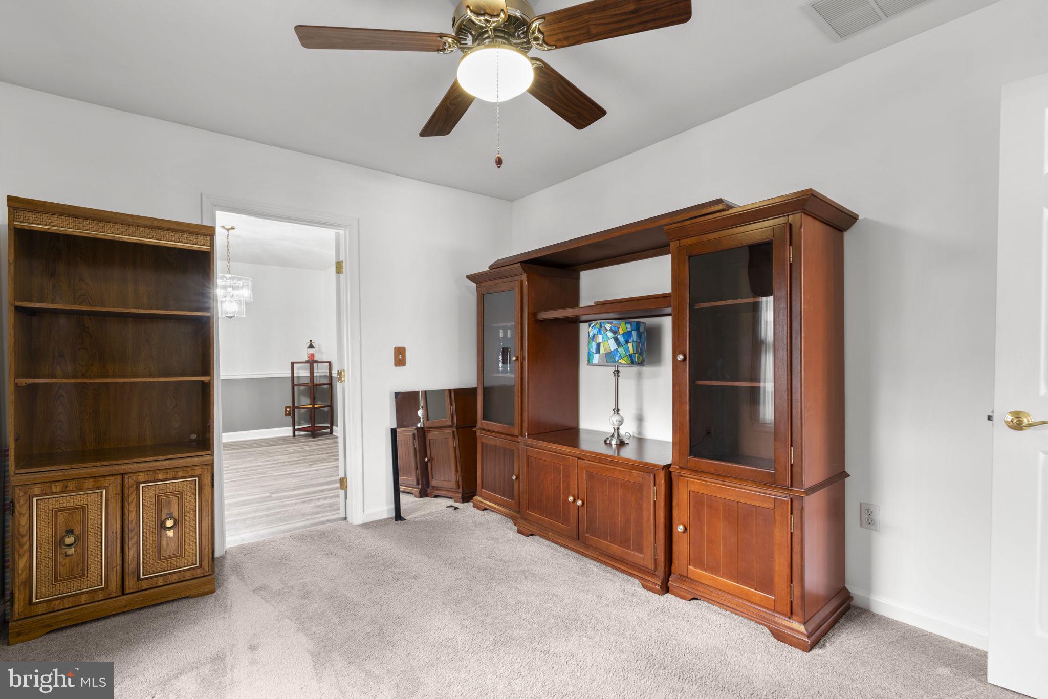 NEW CUT FARMS - Residential