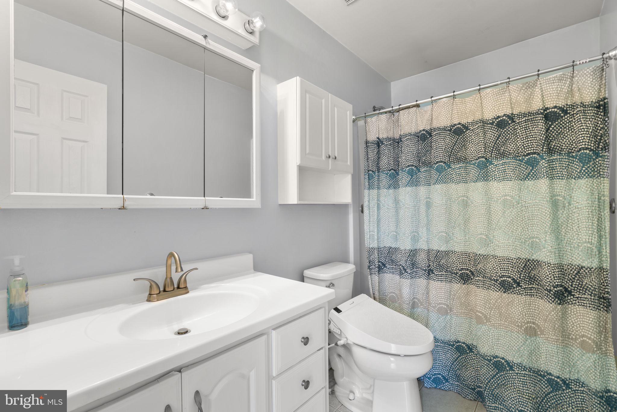 NEW CUT FARMS - Residential