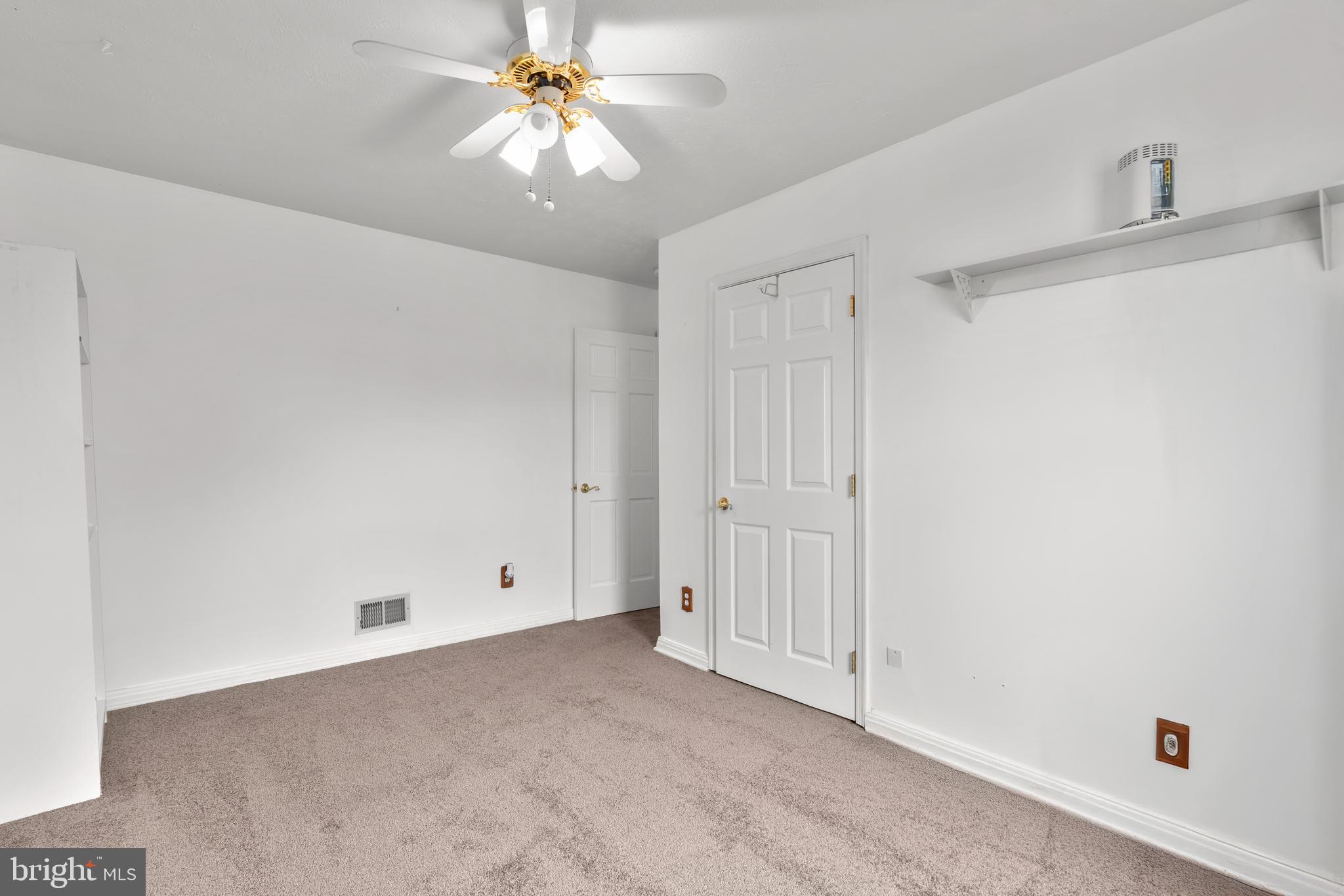 NEW CUT FARMS - Residential