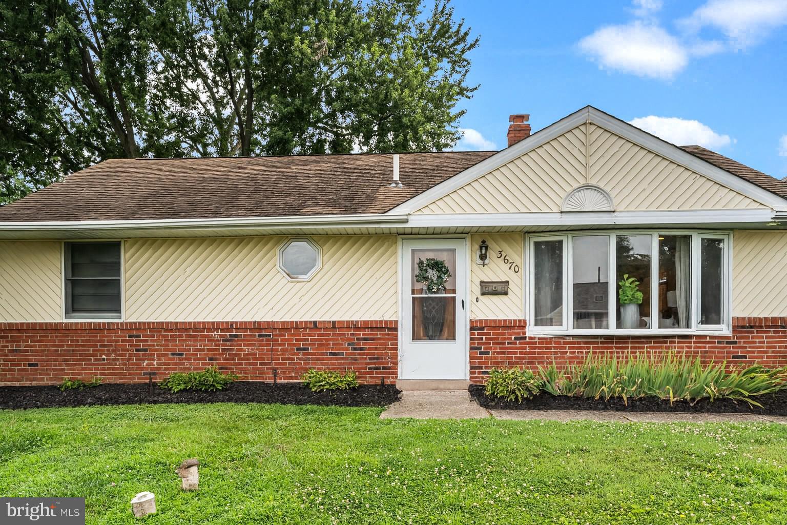 This well-maintained home offers key updates and versatile spaces, inside and out. Major mechanicals have been recently upgraded, including a new HVAC system (2021) and hot water heater (2022). The kitchen was updated in 2020 and features Samsung stainless steel appliances, granite countertops, white shaker cabinets, and a classic subway tile backsplash. The bathroom was also refreshed with stylish, neutral finishes.
Enjoy vinyl plank flooring throughout, offering durability and a cohesive look in every room. A sliding glass door leads to the covered back patio, creating an easy indoor-outdoor flow for relaxing or entertaining. A very large backyard shed provides excellent storage or workspace options.
Convenient location close to shopping, dining, and major routes.
A Buyers Home Warranty is included with the purchase of the home!