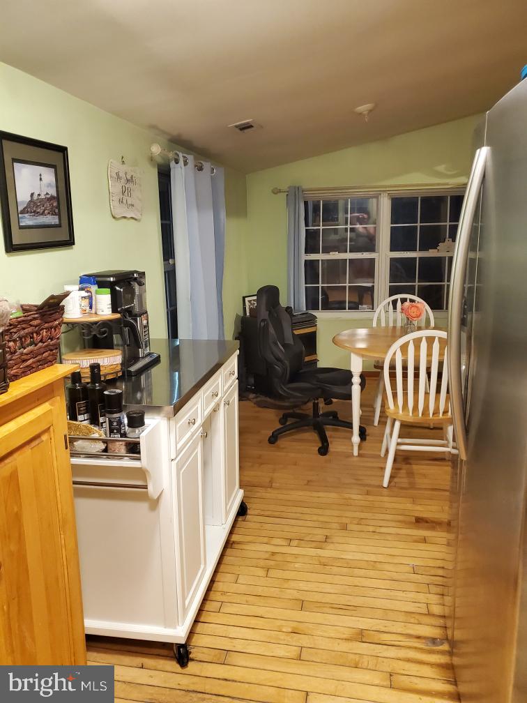 CEDARHURST ON THE BAY - Residential