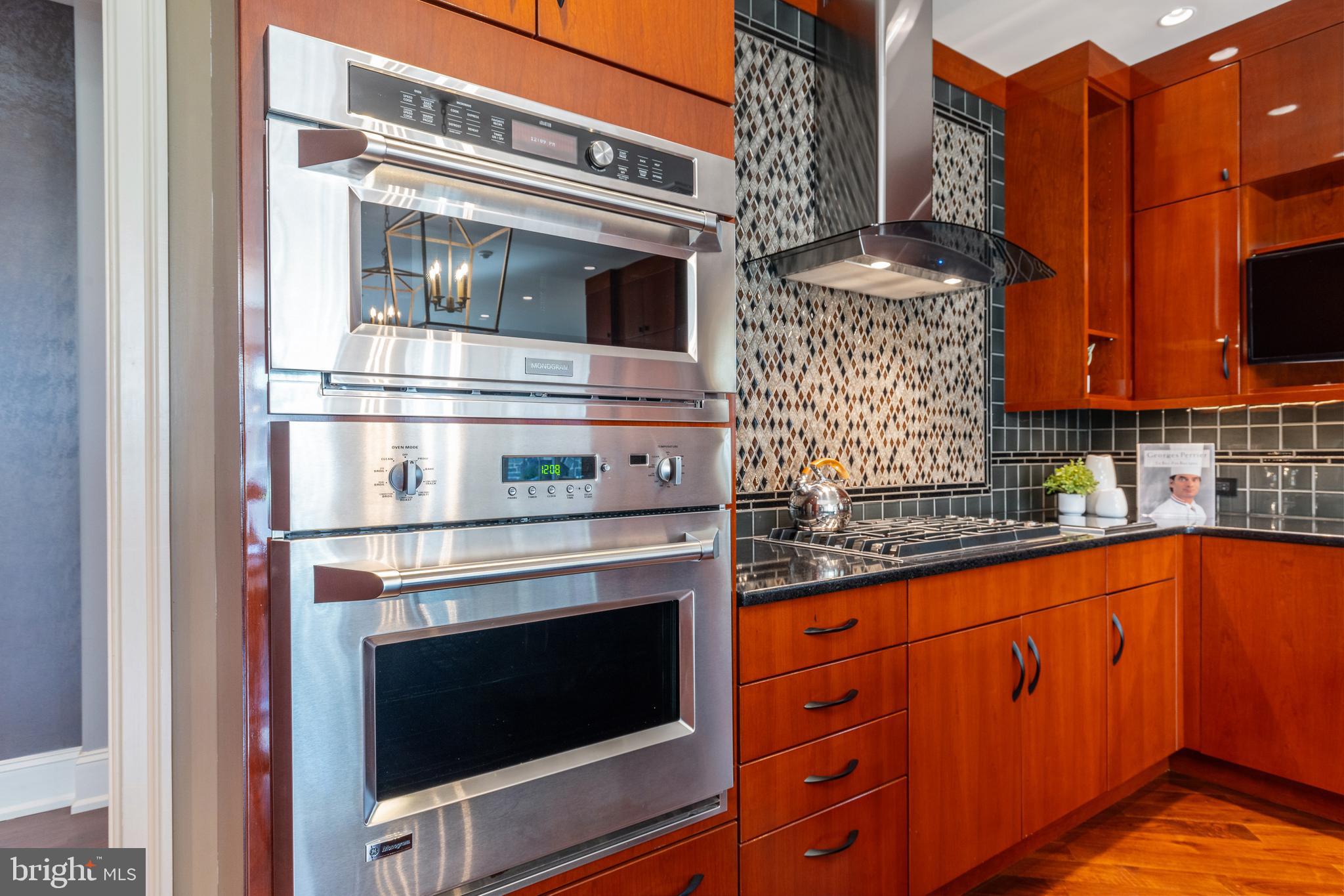 WINFIELD - Residential