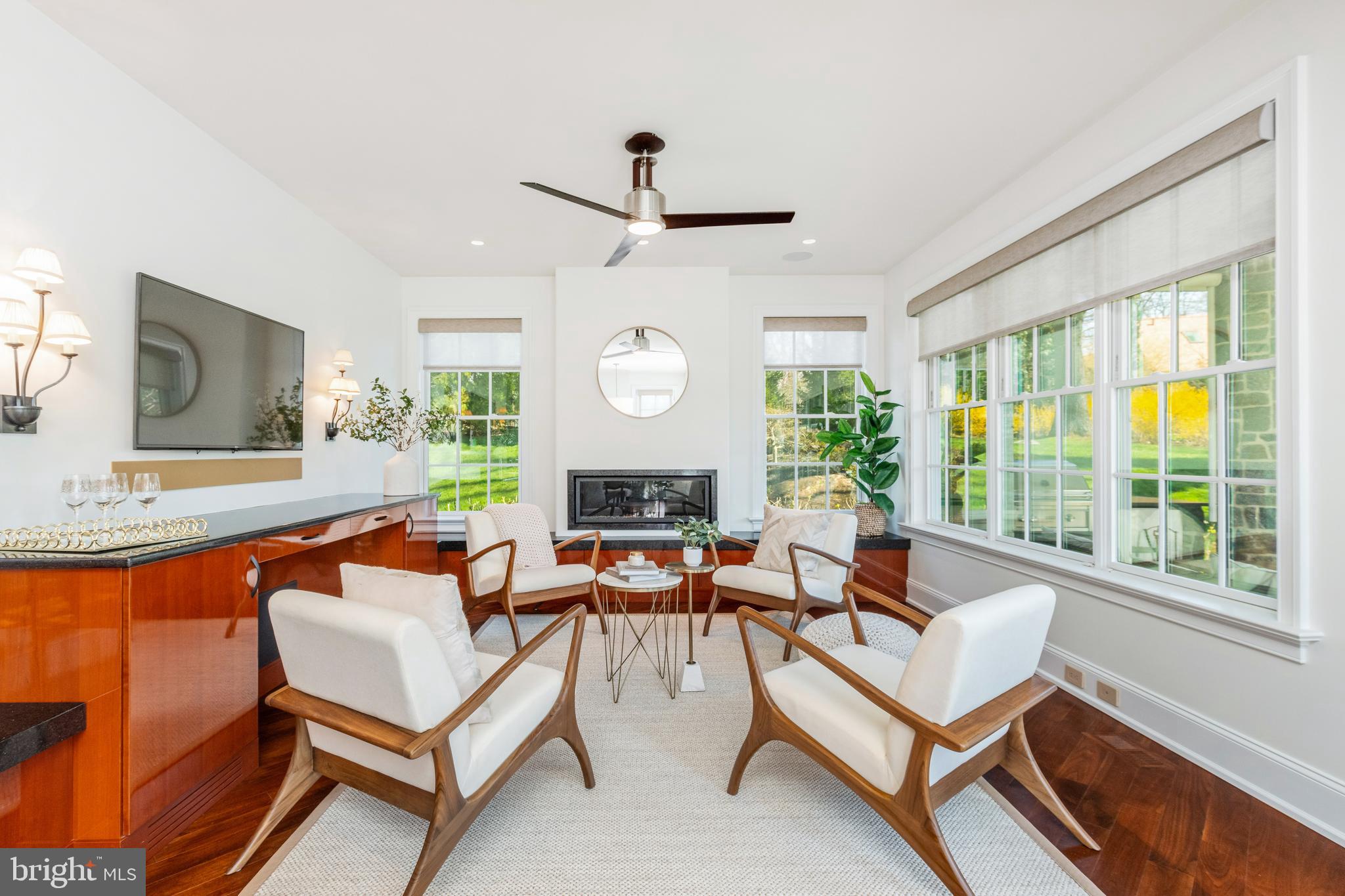 WINFIELD - Residential