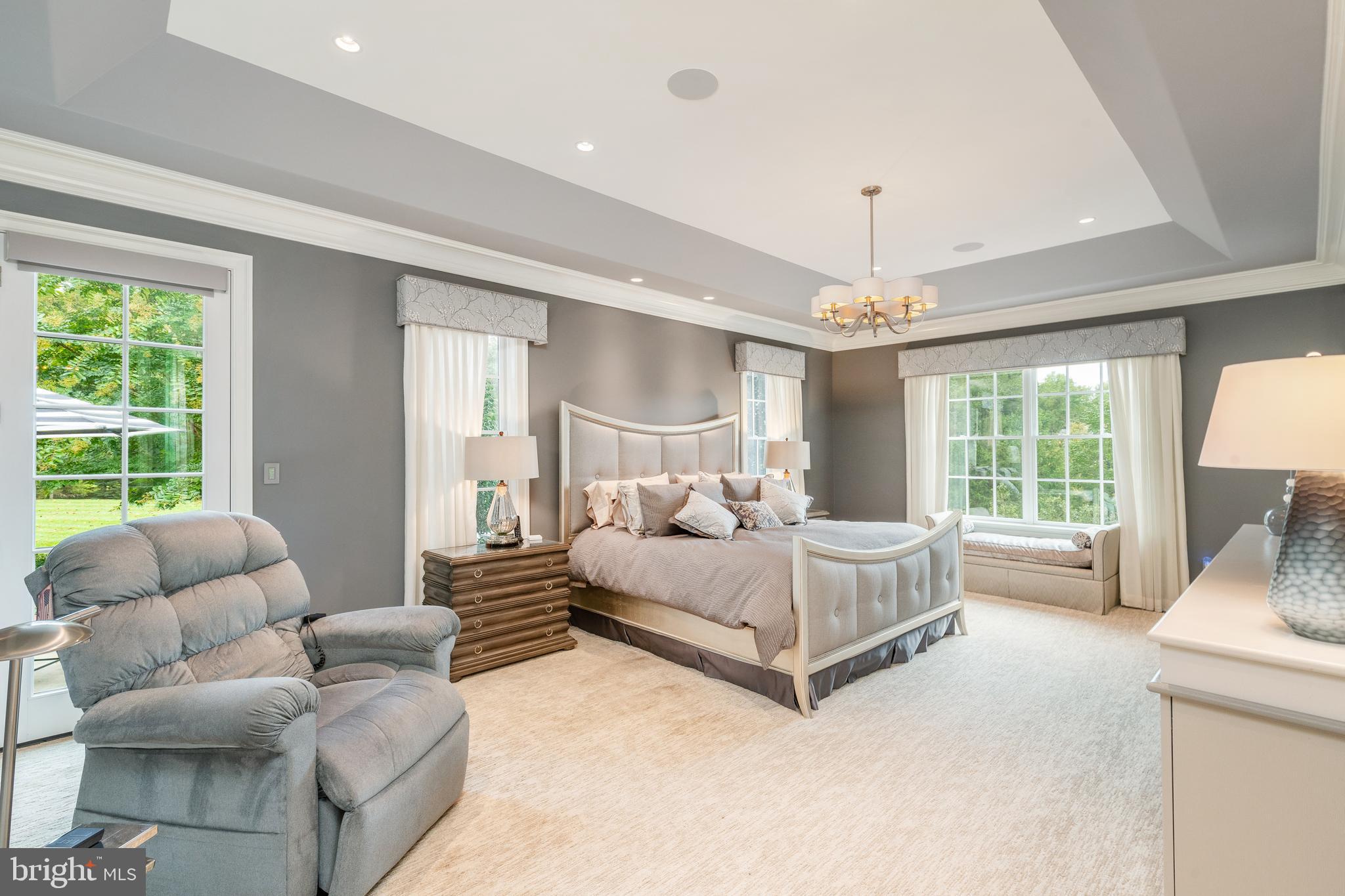 WINFIELD - Residential