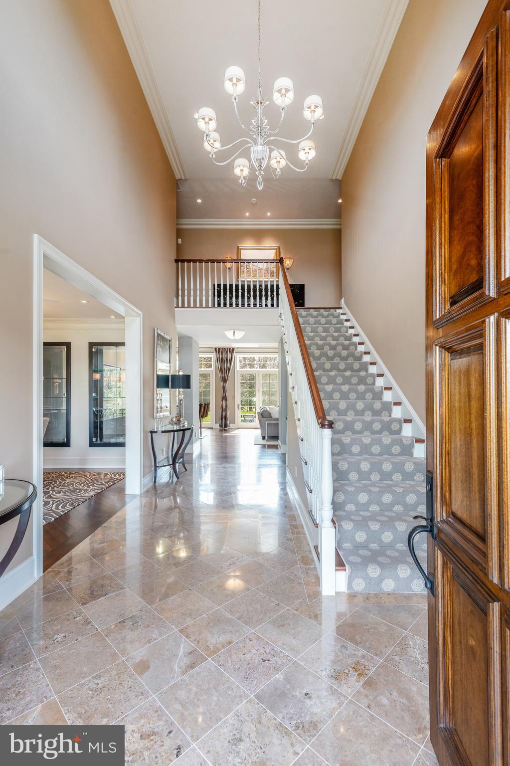 WINFIELD - Residential