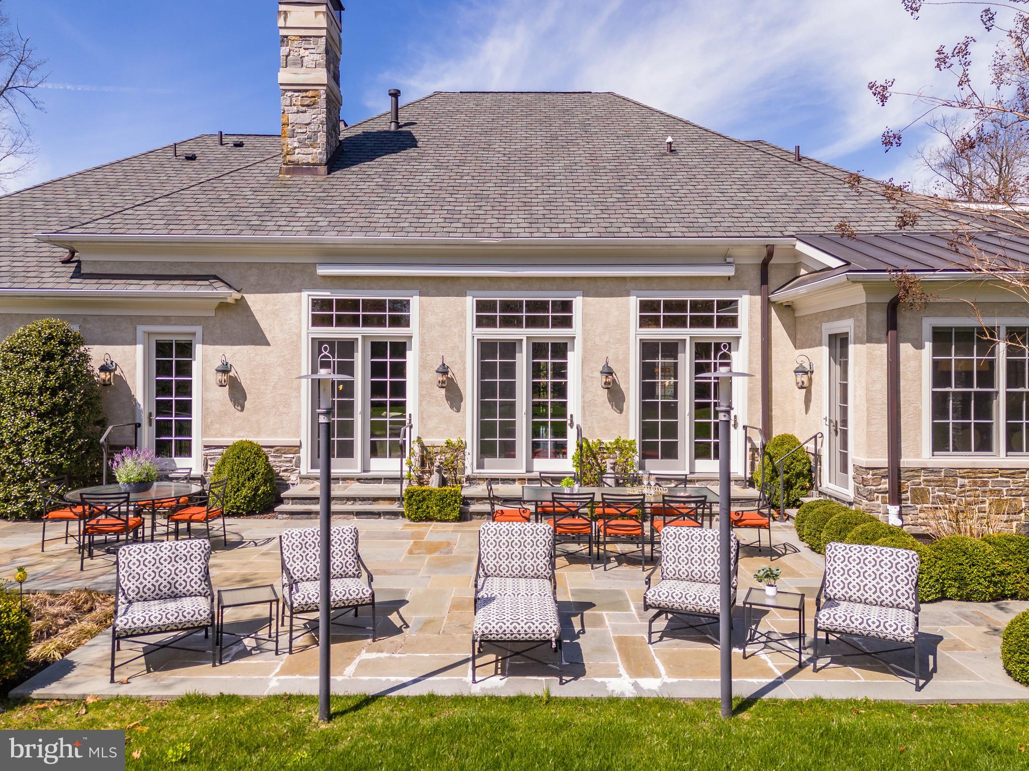 WINFIELD - Residential