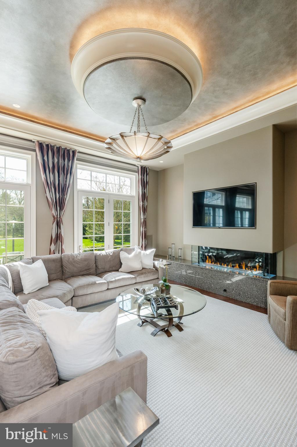 WINFIELD - Residential